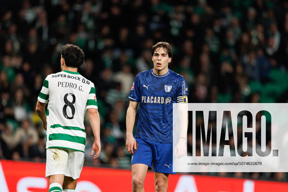 Gustavo Sa seen during Liga Portugal game between teams of Sporting CP and FC Famalicao at Estadio Jose Alvalade (Maciej Rogowski Ball Raw Images) Lisbon Estadio Jose Alvalade Portugal