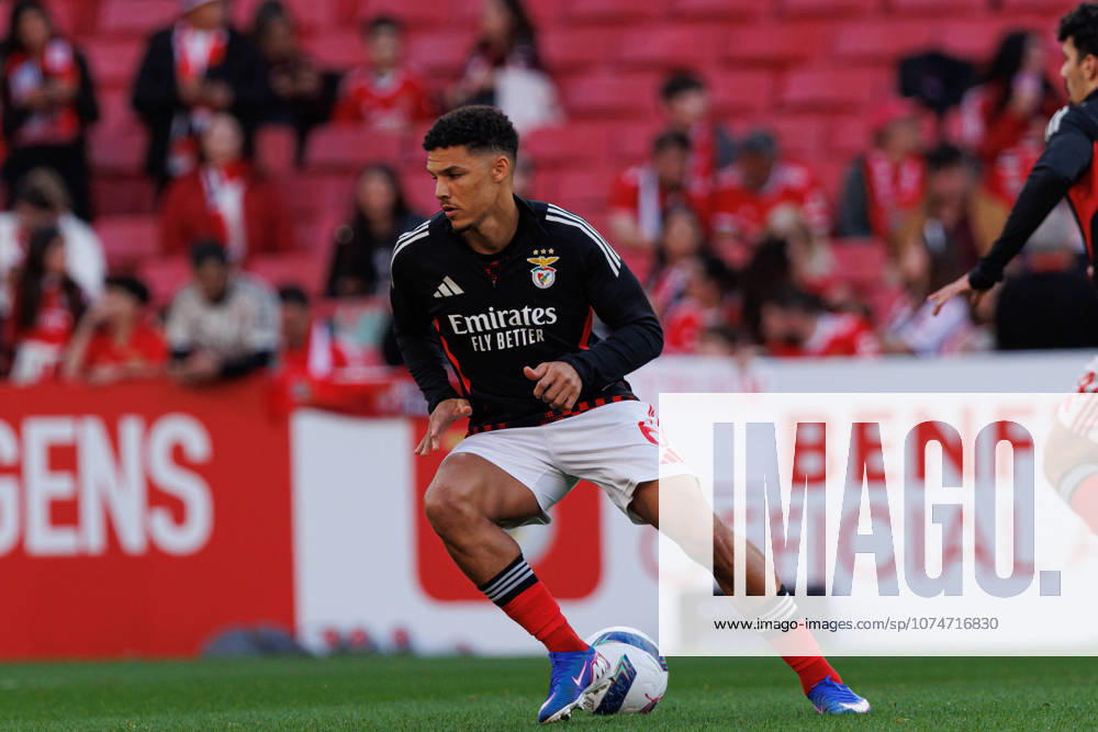 Alexander Bah seen during Liga Portugal game between teams of SL Benfica and Vitoria SC at Estadio Da Luz (Luis Loureiro Ball Raw Images PT) Lisbon Estadio Da Luz Portugal