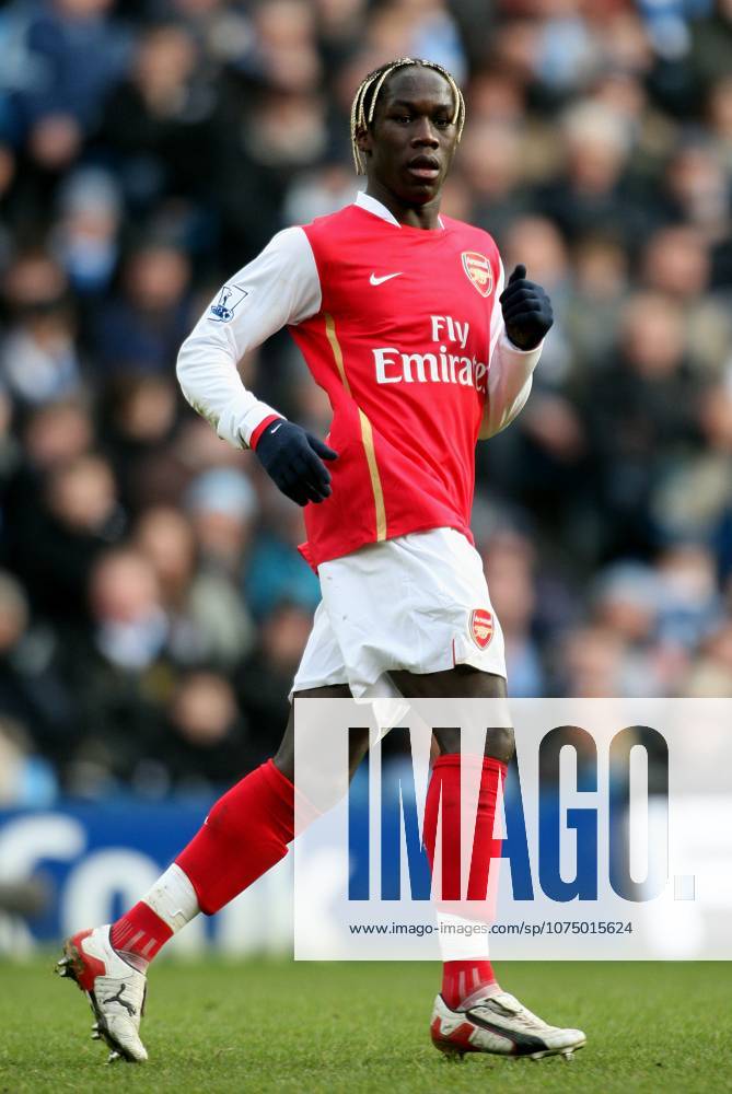 Manchester City V Arsenal, Premier League Bacary Sagna of Arsenal running during the Premier League match between Manchester City and Arsenal at City Of Manchester Stadium on February 2, 2008 in Manchester, England. Manchester City Of Manchester Stadium England United Kingdom