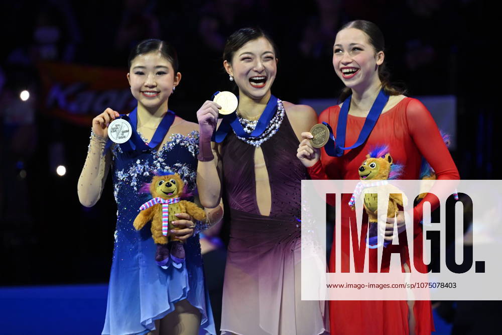 ISU Figure skating, Eiskunstlauf World Championships 2026 at the O2 Arena in Prague, Czech Republic - 27 Mar 2026 Gold medalist Kaori Sakamoto (middle) of Japan, Silver medailist Mone Chiba (L) of Japan and Bronze medailist Nina Pinzarrone of Belgium (R) as seen during the medal ceremony for the Women competition at the ISU Figure Skating World Championships 2026 at the O2 Arena. ISU Figure Skating World Championships 2026 takes place from 24th to 29th of March in Prague, Czech Republic. Prague Czech Republic