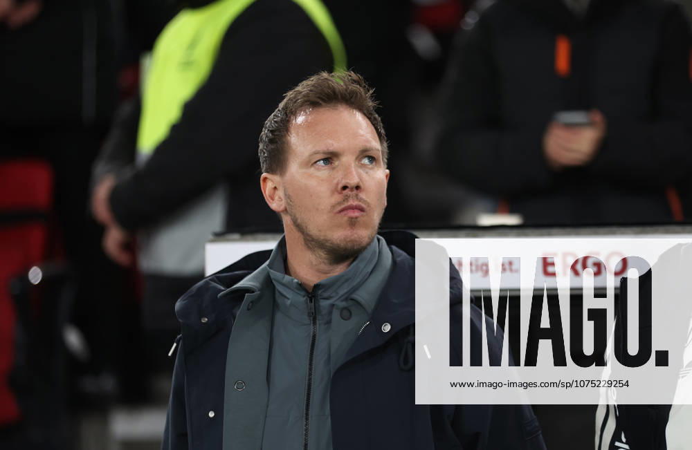 Deutschland - Ghana, Fussball, Herren Saison 2025 2026, Länderspiel, Freundschaftsspiel, MHP Arena Julian Nagelsmann, Bundestrainer (Deutschland) stehend vor der Trainerbank mit blick nack links
