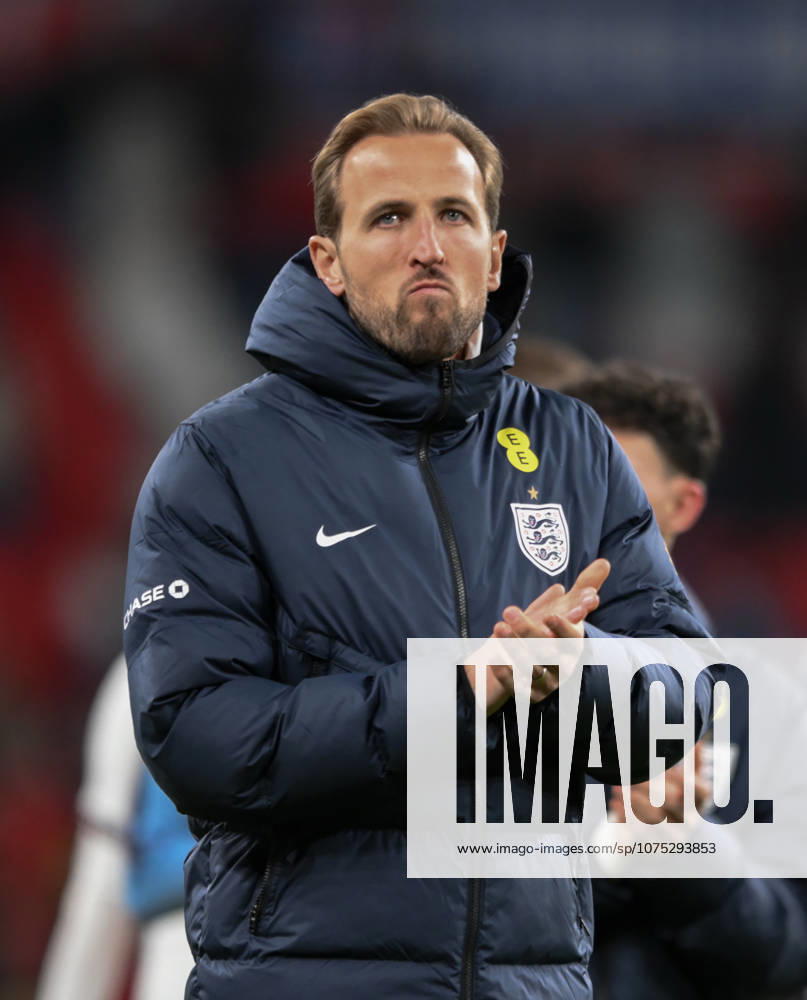 England v Japan International Friendly, Länderspiel, Nationalmannschaft Harry Kane of England applauds the fans during the International Friendly match at Wembley Stadium, London 31 03 2026 UK Newspapers OUT