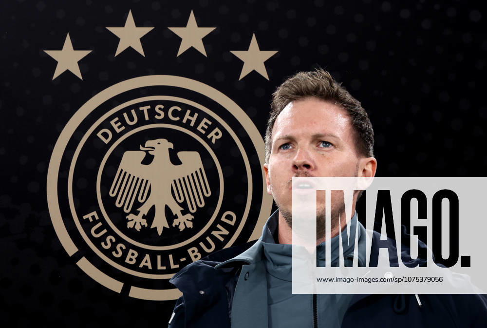 ! ACHTUNG FOTOMONTAGE ! Hier im Bild Julian Nagelsmann, Bundestrainer (Deutschland) Kopf, Oberkörper, im Hintergrund ein Foto mit dem Logo des Deutschen Fussball Bund, DFB