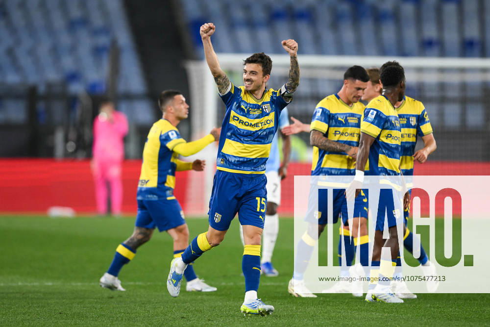 Foto IPP Roberto Ramaccia Roma 4 4 2026 Campionato di Calcio Serie A 2025 2026 Lazio vs Parma Nella foto Enrico Delprato of Parma esulta dopo aver segnato il gol del 0-1 Italy Photo Press - World Copyright Roma italy Italia ITALY