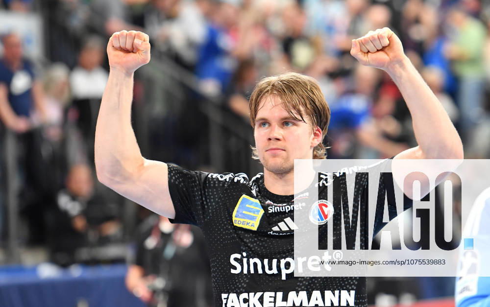 Handball - 1. Bundesliga DAIKIN HBL - Saison 2025 2026 - 27. Spieltag: HC Erlangen Metropolregion Nürnberg HCE - Rhein-Neckar Löwen - OGo - - Andri Mar Runarsson (4, HC Erlangen HCE )