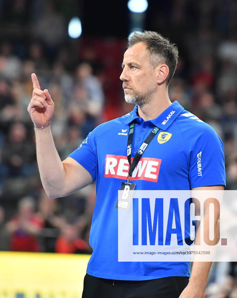 Handball - 1. Bundesliga DAIKIN HBL - Saison 2025 2026 - 27. Spieltag: HC Erlangen Metropolregion Nürnberg HCE - Rhein-Neckar Löwen - OGo - - Maik Machulla ( Trainer, Rhein Neckar Löwen )