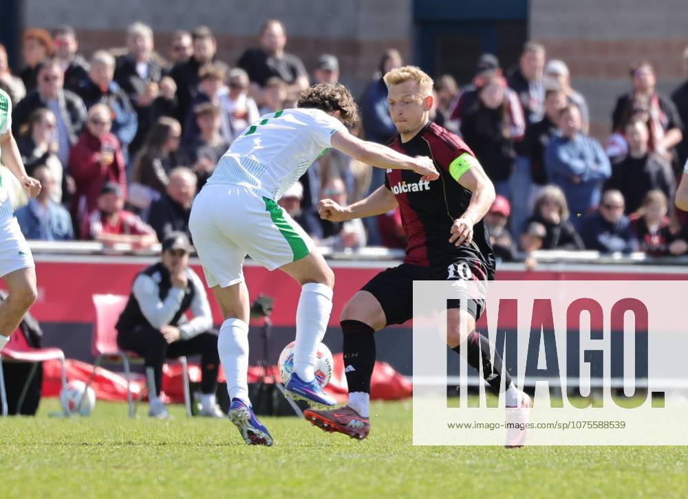 Fussball - Saison 2025 2026 - Regionalliga Bayern - 27. Spieltag: 1. FC Nürnberg FCN II ( Club ) - SpVgg Greuther Fürth II (Kleeblatt U23 ) - DaMa - - Marlon Fries (7, SpVgg Greuther Fürth II ) Benedikt Kirsch (10, 1. FC Nürnberg FCN II )