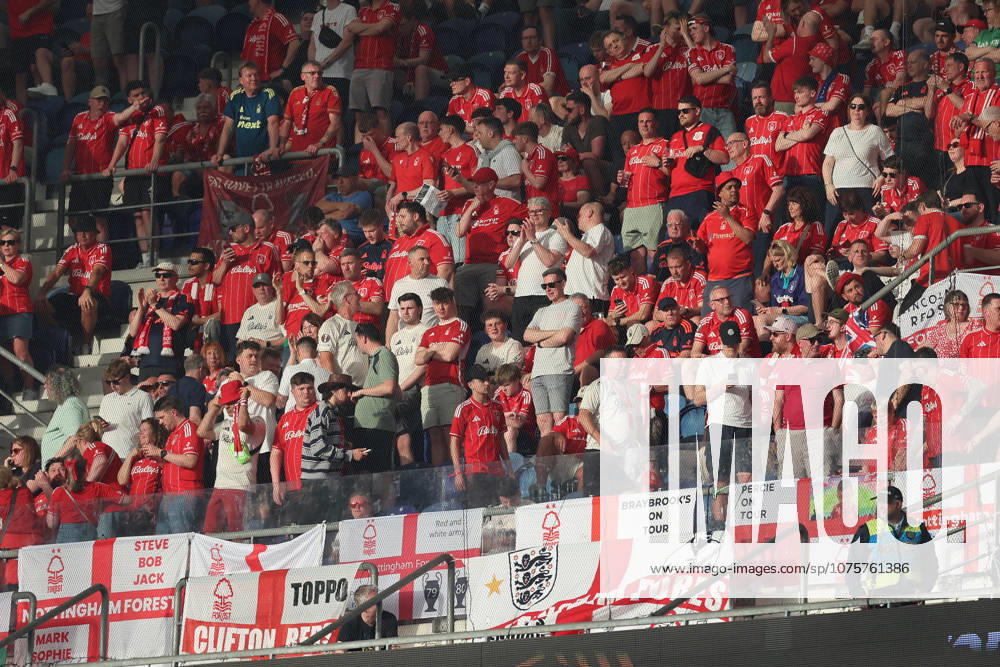 POR: Porto v Nottingham Forest, Europa League, 9 April 2026 Fans of Forest before the UEFA Europe League,Quartet finals 1st leg between Porto FC and Nottingham Forest FC at Stadium of Dragao on April 9,2026 in Porto (Portugal) (Photo by Luis de la Mata SportPix Sipa USA) Porto As Antas Porto Portugal