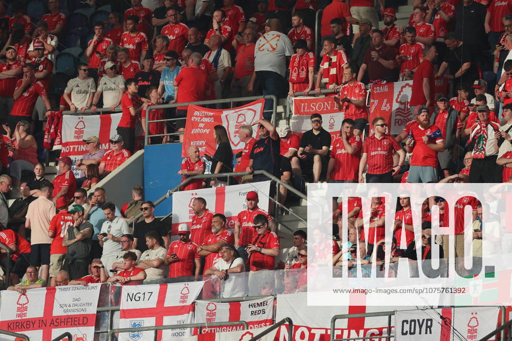 POR: Porto v Nottingham Forest, Europa League, 9 April 2026 Fans of Forest before the UEFA Europe League,Quartet finals 1st leg between Porto FC and Nottingham Forest FC at Stadium of Dragao on April 9,2026 in Porto (Portugal) (Photo by Luis de la Mata SportPix Sipa USA) Porto As Antas Porto Portugal