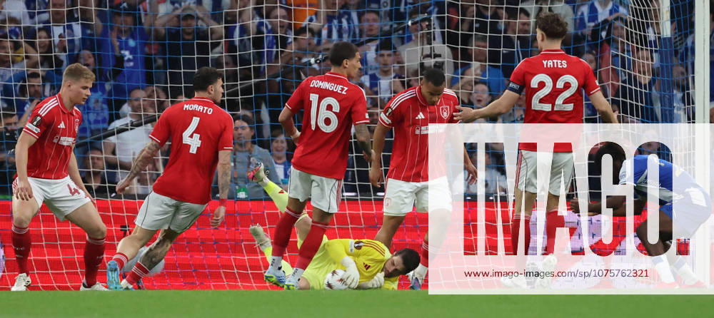POR: Porto v Nottingham Forest, Europa League, 9 April 2026 Matz Sels of Nottingham Forest in action during the UEFA Europe League,Quartet finals 1st leg between Porto FC and Nottingham Forest FC at Stadium of Dragao on April 9,2026 in Porto (Portugal) (Photo by Luis de la Mata SportPix Sipa USA) Porto As Antas Porto Portugal