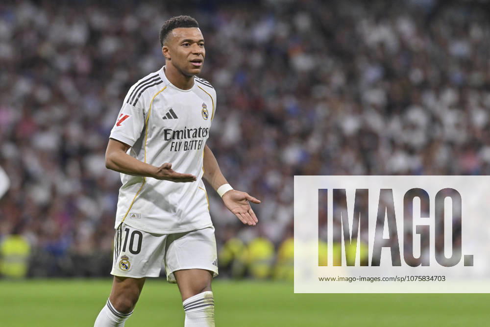 KYLIAN MBAPPE of Real Madrid CF demanding an explanation during the match between REAL MADRID C.F. Vs GIRONA FC on the 31th matchday of the 2025 26 National First Division League, played at the Bernabo u Stadium on April 10, 2026, in Madrid, Spain. Madrid Spain - ZUMAc312 20260411_zsp_c312_118