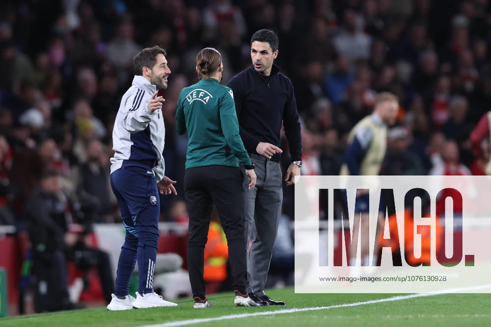 London, England, 15th April 2026. Mikel Arteta manager of Arsenal talks with fourth official Stephanie Frappart during the Arsenal vs Sporting Lisbon UEFA Champions League quarter final 2nd leg match at the Emirates Stadium, London. Picture credit should read: David Klein Sportimage . SPI_039_DK_Arsenal_Sporting_Lisbon SPI-4686-0039