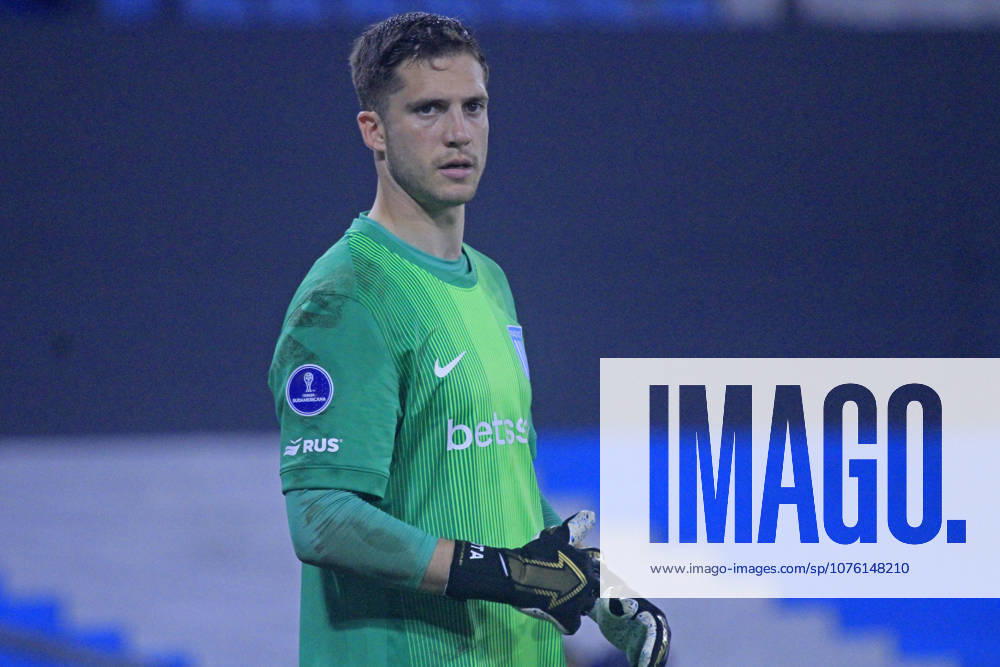 15th April 2026; Presidente Peron Stadium, Buenos Aires, Argentina; Copa Sudamericana Football Racing versus Botafogo; Goalkeeper Facundo Cambeses of Racing PoolxPelaezxBurga DiaEsportivo