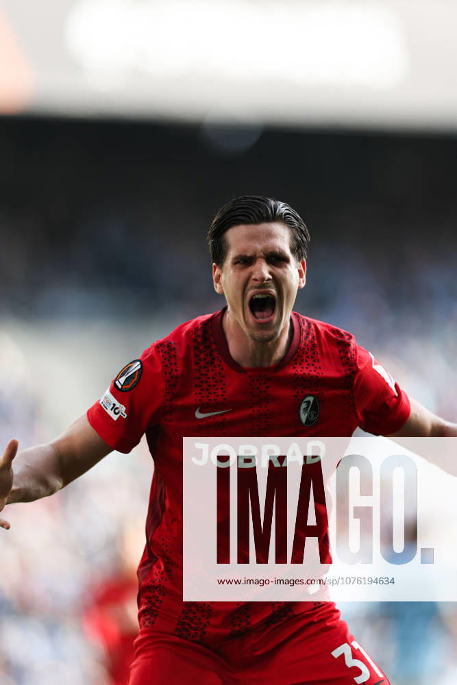 Real Club Celta v SC Freiburg - UEFA Europa League 2025 26 Quarter-Final Second Leg Igor Matanovic of SC Freiburg celebrates a goal during the UEFA Europa League 2025 26 Quarter-Final Leg Two match between Real Club Celta and SC Freiburg at Estadio Balaidos in Vigo, Spain, on April 16, 2026. vigo Vigo Spain