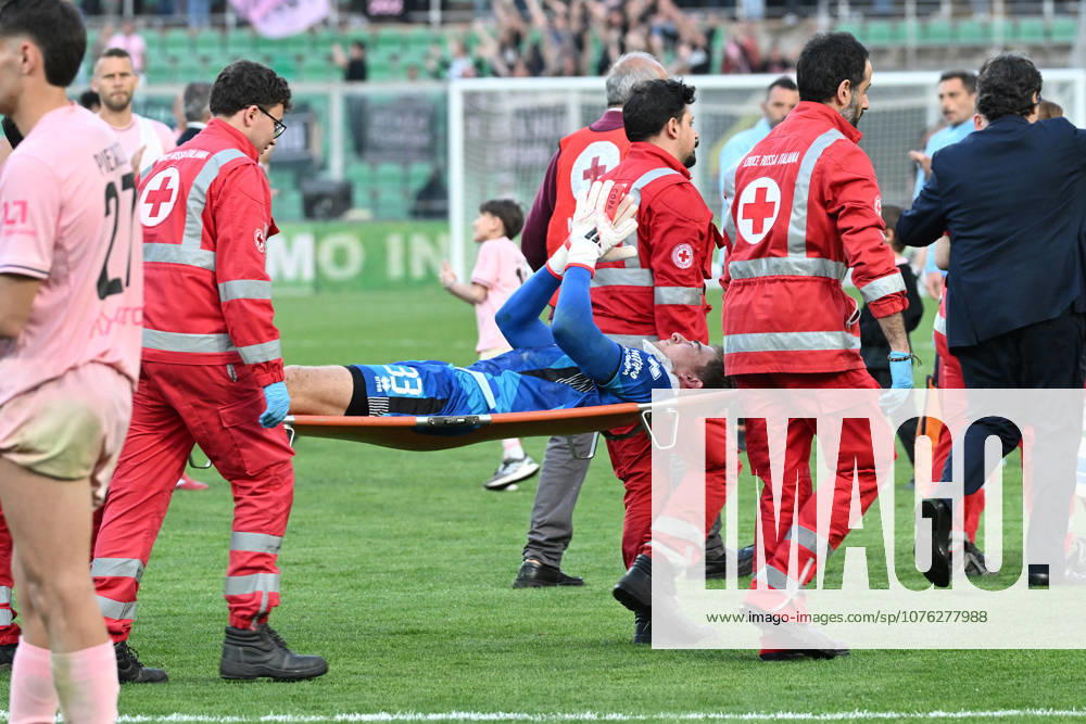 Infortunio JONATHAN KLINSMANN del Cesena durante la partita di Serie B tra Palermo e Cesena allo stadio Renzo Barbera di Palermo, Italia - Sabato 18 Aprile 2026. - Calcio. (Foto di Giovanni Isolino Lapresse)