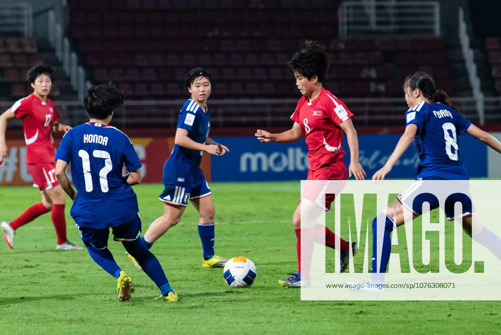 Japan Vs North Korea in Bangkok, Thailand - 18 Apr 2026 Yura Honda 17 and Asako Furuta (R) of Japan and So Ryu Gyong 8 of North Korea seen in action during the AFC U-20 Women s Asian Cup final match between Japan and North Korea at Thammasat stadium. Final score; Japan 1:0 North Korea. Bangkok Thailand