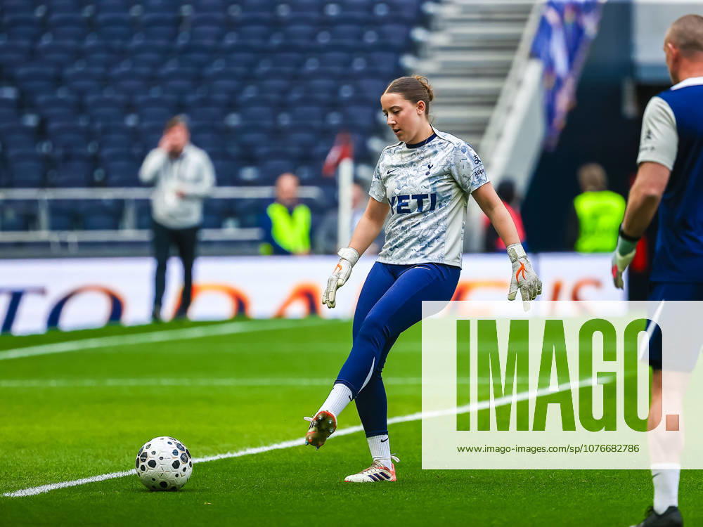 Sophie Jackson during the Barclays Womens Super League match between Tottenham Hotspur and Manchester United, ManU at Tottenham Hotspur Stadium on April 26, 2026 in London, England.