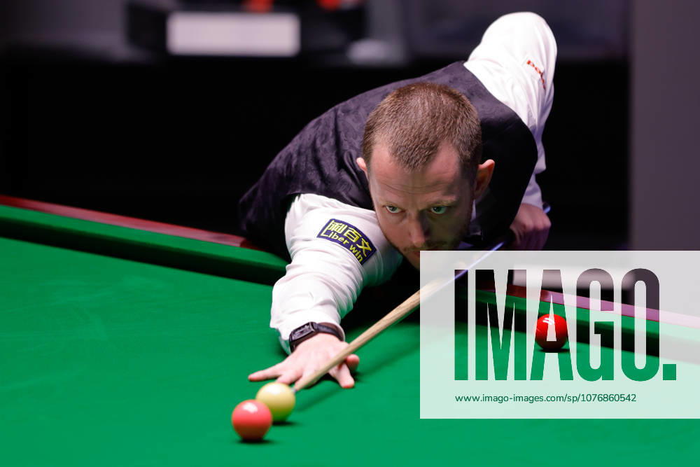 Mark Allen of Northern Ireland plays a shot in the Semifinal match against Wu Yize of China on day 14 of Halo World Championship, WM, Weltmeisterschaft 2026 at Crucible Theatre on May 1, 2026 in Sheffield, England.