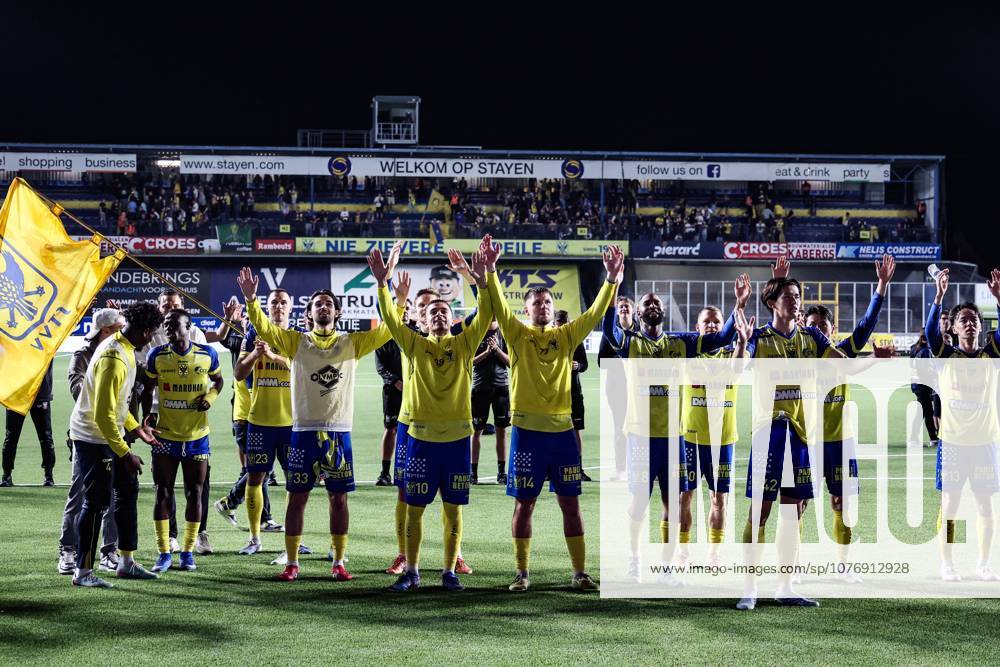 STVV s players celebrate after winning a soccer match between Sint-Truiden VV and Royale Union Saint-Gilloise, Saturday 02 May 2026 in Sint-Truiden, on the sixth day of the Champion s Play-offs of the 2025-2026 Jupiler Pro League first division of the Belgian championship. BRUNOxFAHY x172700058x