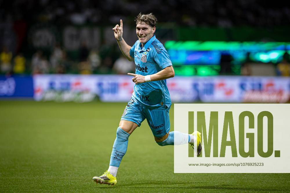 Match between Palmeiras and Santos, valid for the 2026 Brazilian Championship. Sao Paulo (SP), 02 05 2026 - Brasileirao Palmeiras vs Santos - Player Benjamin Rollheiser scores and celebrates his goal during the match between Palmeiras and Santos, valid for the 14th round of the Brazilian football championship, at Allianz Parque on Saturday night, May 2nd, 2026, Brazil. Credit: William Oliveira PhD Press TheNews2(Foto: Phd Press Thenews2 imago images) SPO