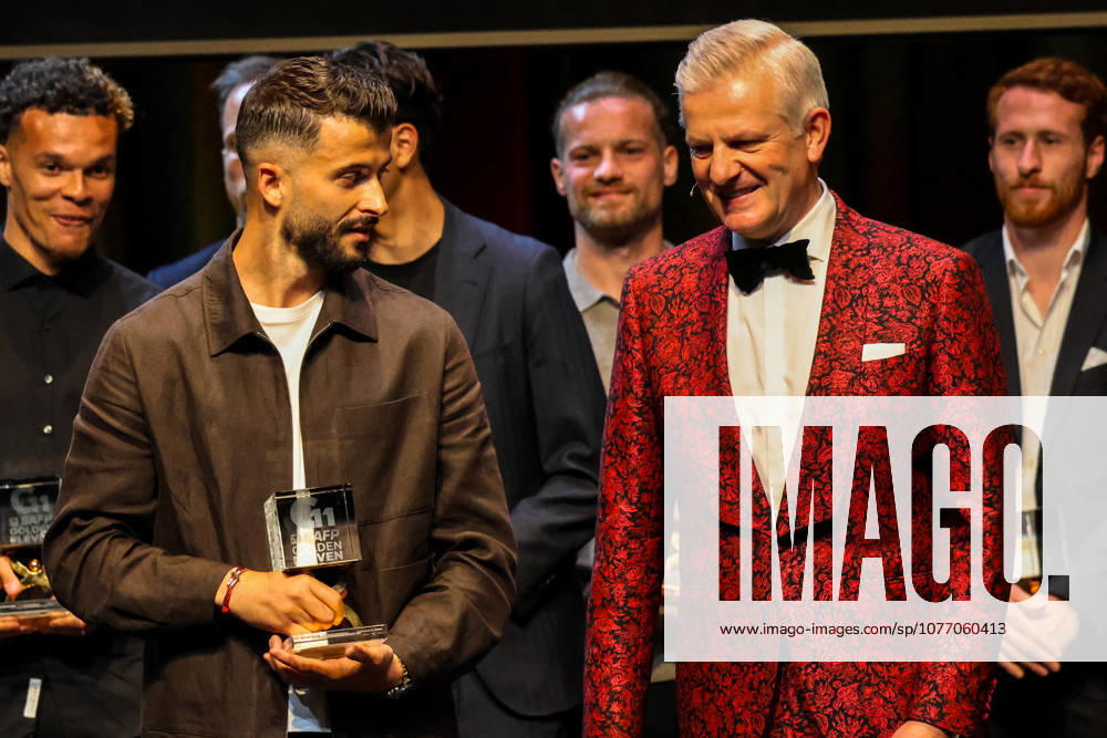 Fussball: Schweiz: SAFP Golden 11 Award; Kultur & Kongresshaus Aarau, 04.05.2026 (Aarau, Schweiz); Valon Fazliu (FC Aarau) und Rainer Maria Salzgeber Aarau Kultur&Kongresshaus Aarau Aargau Schweiz