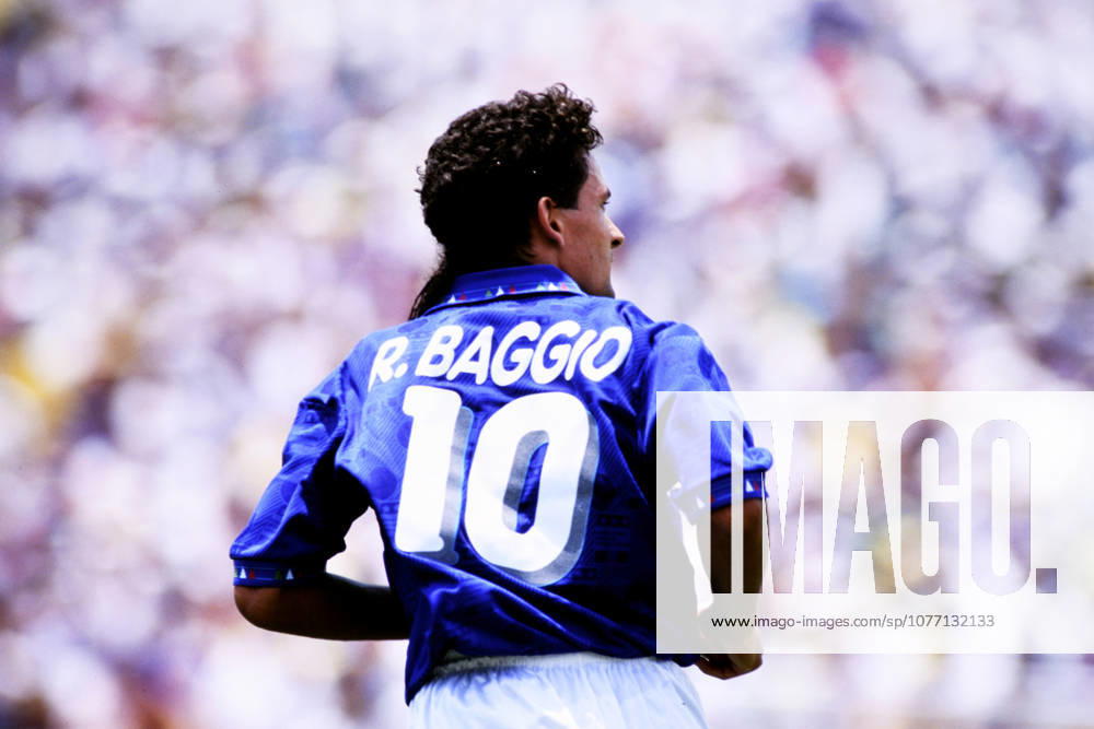 BAGGIO Roberto Team Italien WM Finale 1994 ROSE BOWL Stadion Pasadena FIFA Fussball Weltmeisterschaften 1994 in USA Spiel Finale Fussball WM 1994 Brasilien - Italien am 17.07.1994 in Pasadena
