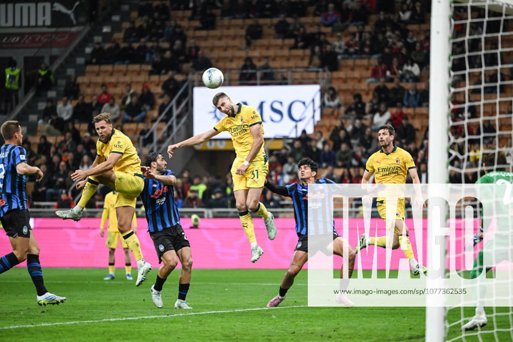 CALCIO - Serie A - AC Milan vs Atalanta BC Photo by IPA ABACAPRESS.COM84554559 - Strahinja Pavlovic of AC Milan in action during the Italian Serie A football match between AC Milan and Atalanta BC on 10 of May 2026 at Giuseppe Meazza San Siro Siro stadium in Milan, Italy. Credit: Tiziano Ballabio Milan Italy