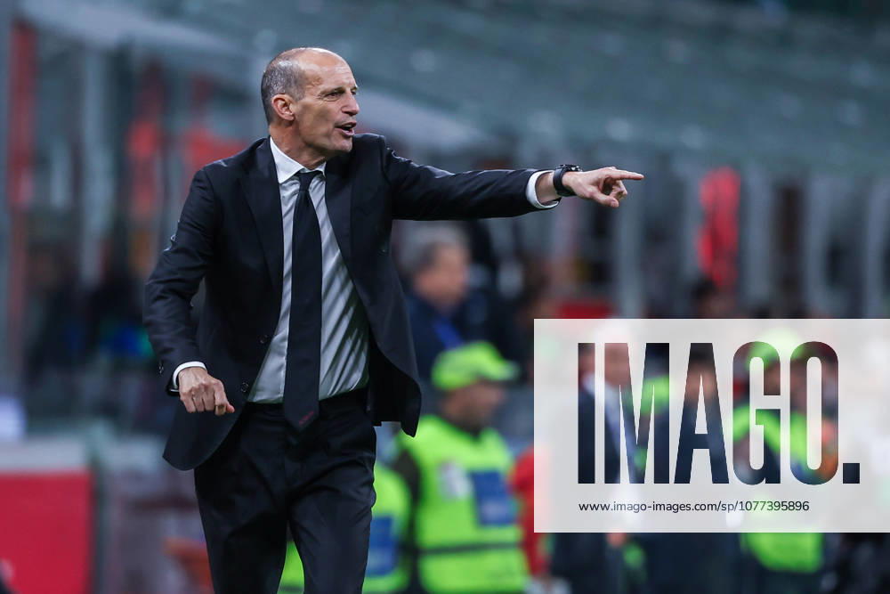 AC Milan vs Atalanta BC, Serie A football, Milano, Italy Massimiliano Allegri Head Coach of AC Milan gestures during Serie A 2025 26 football match between AC Milan and Atalanta BC at San Siro Stadium in Milan, Italy Italy, Milan, Milan, San Siro Stadium