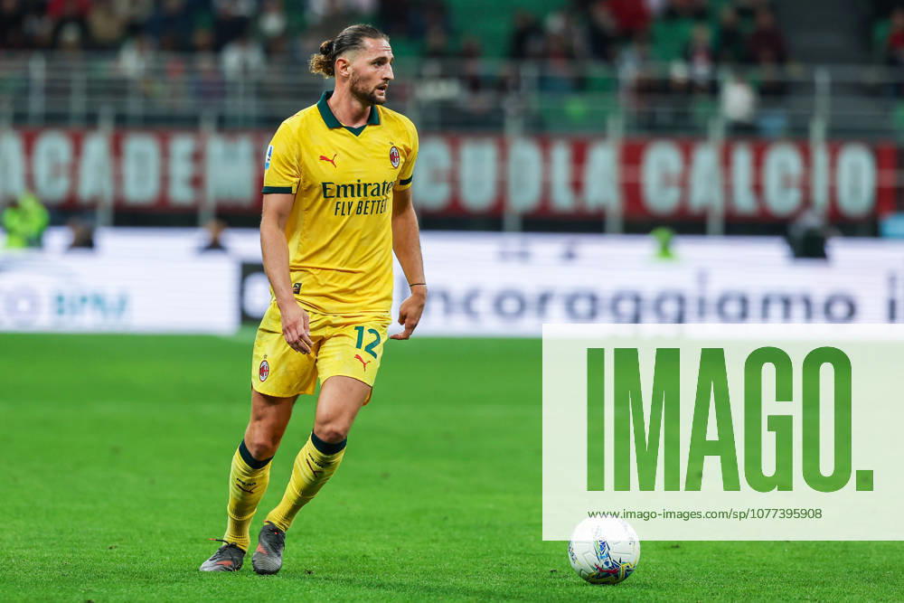 AC Milan vs Atalanta BC, Serie A football, Milano, Italy Adrien Rabiot of AC Milan seen in action during Serie A 2025 26 football match between AC Milan and Atalanta BC at San Siro Stadium in Milan, Italy Italy, Milan, Milan, San Siro Stadium