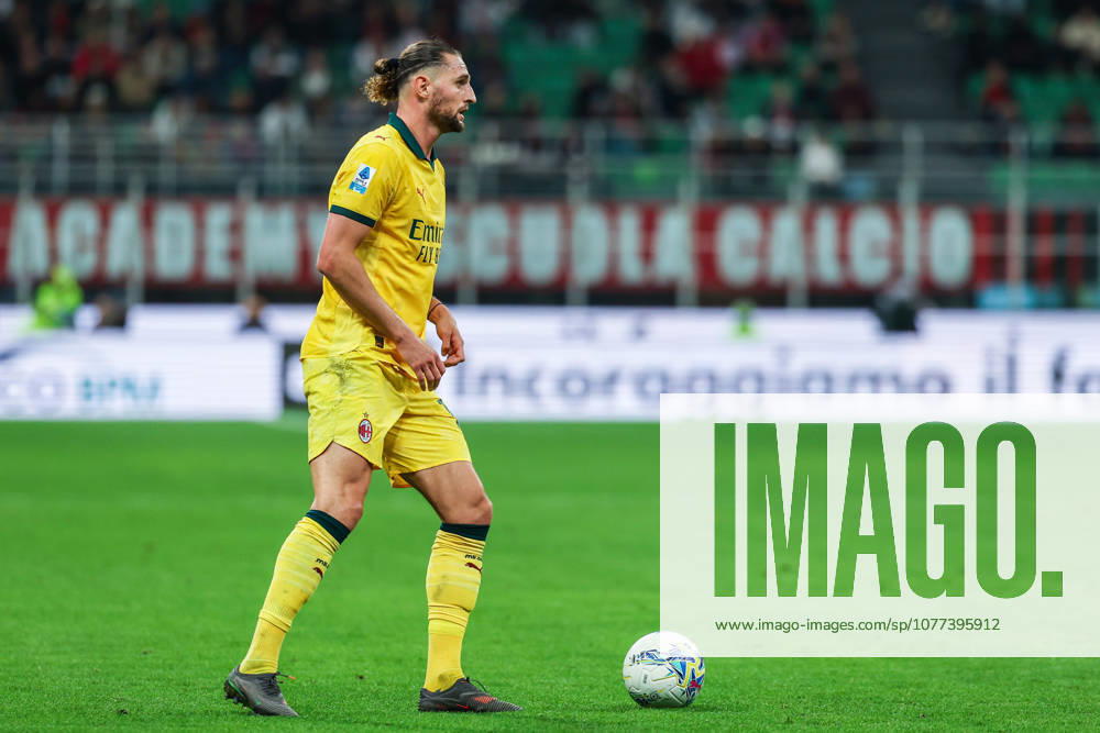 AC Milan vs Atalanta BC, Serie A football, Milano, Italy Adrien Rabiot of AC Milan seen in action during Serie A 2025 26 football match between AC Milan and Atalanta BC at San Siro Stadium in Milan, Italy Italy, Milan, Milan, San Siro Stadium