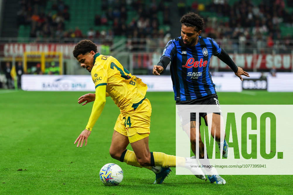 AC Milan vs Atalanta BC, Serie A football, Milano, Italy Ederson dos Santos of Atalanta BC competes for the ball with Zachary Athekame of AC Milan during Serie A 2025 26 football match between AC Milan and Atalanta BC at San Siro Stadium in Milan, Italy Italy, Milan, Milan, San Siro Stadium