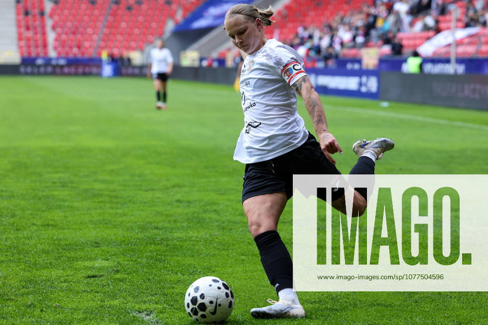 Tychy 16.05.2026. Pilka nozna ORLEN Puchar Polski kobiet sezon 2025 2026 final mecz: KKS Czarni Antrans Sosnowiec - GKS Katowice --- Football ORLEN Polish Cup season 2025 2026 final game match: KKS Czarni Antrans Sosnowiec - GKS Katowice nz Klaudia Milek, Fot. Michal Gaciarz Arena Akcji NEWSPIX.PL --- newspix.pl