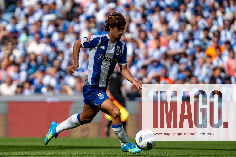 Rodrigo Mora seen during Liga Portugal game between teams of FC Porto and CD Santa Clara at Estadio do Dragao (Kazimierz Koper Ball Raw Images) Porto Estadio do Dragao Portugal