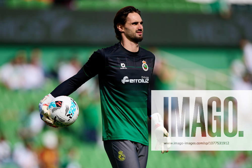 Racing Santander v Real Valladolid - LaLiga Hypermotion Jokin Ezkieta of Real Racing Club de Santander looks on prior to the LaLiga Hypermotion match between Racing Santander and Real Valladolid at Campos de de El Sardinero on May 16, 2026, in Santander, Spain. Santander Campos de Sport de El Sardinero Santander Spain RL_RCGSvRVALL_000008