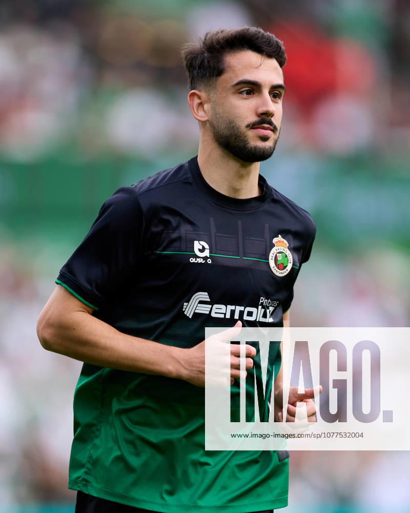Racing Santander v Real Valladolid - LaLiga Hypermotion Andres Martin of Real Racing Club de Santander looks on prior to the LaLiga Hypermotion match between Racing Santander and Real Valladolid at Campos de de El Sardinero on May 16, 2026, in Santander, Spain. Santander Campos de Sport de El Sardinero Santander Spain RL_RCGSvRVALL_000023