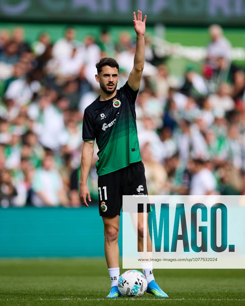 Racing Santander v Real Valladolid - LaLiga Hypermotion Andres Martin of Real Racing Club de Santander reacts prior to the LaLiga Hypermotion match between Racing Santander and Real Valladolid at Campos de de El Sardinero on May 16, 2026, in Santander, Spain. Santander Campos de Sport de El Sardinero Santander Spain RL_RCGSvRVALL_000017