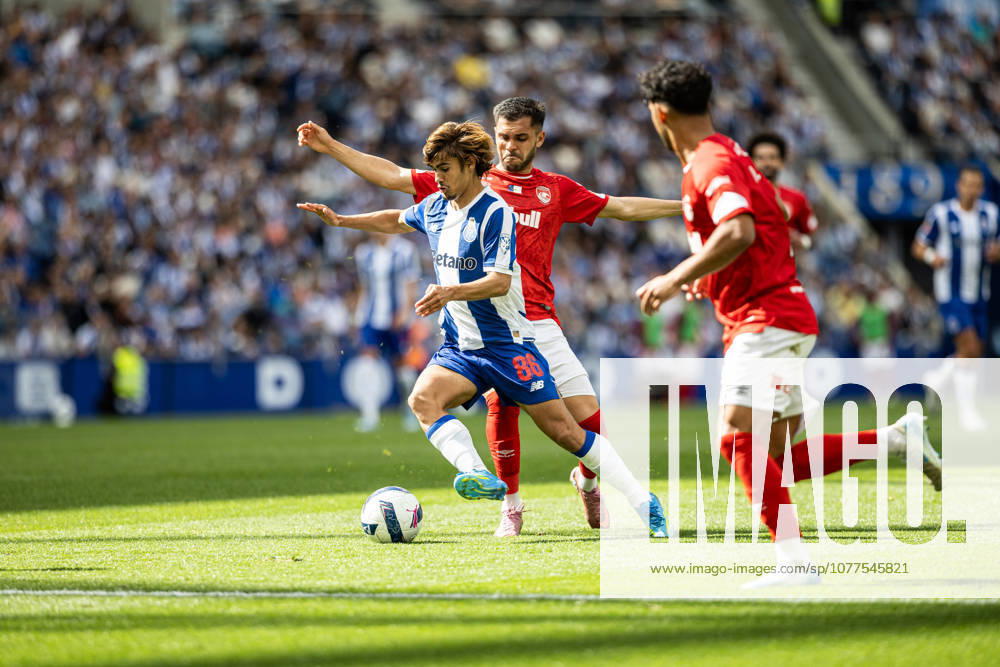 RODRIGO MORA of FC Porto seen in action during the Liga Portugal Betclic 25 26 match between FC Porto and Santa Clara at Estadio do Dragao on May 16 2026, in Porto, Portugal. Soccer 2026: Porto X Santa Clara - ZUMAa269 20260516_zsp_a269_062