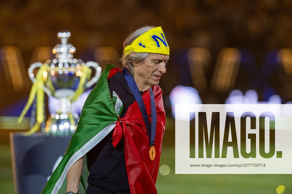 Al-Nassr wins Saudi Arabian title RIYADH, SAUDI ARABIA - MAY 21: Al Nassr’s head coach Jorge Jesus celebrates the championship after defeating Damac 4-1 in the Saudi Pro League at King Saud University Stadium in Riyadh, Saudi Arabia, on May 21, 2026. Mohammed Saad Anadolu Riyadh Saudi Arabia. Editorial use only. Please get in touch for any other usage.