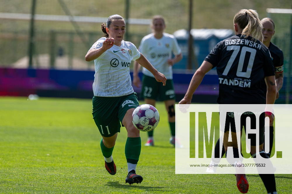 WROCLAW 23.05.2026 KOLEJKA ORLEN EKSTRALIGA PILKI NOZNEJ KOBIET SEZON 2025 26 --- POLISH WOMEN S FOOTBALL TOP LEAGUE MATCH: SLASK WROCLAW - CZARNI SOSNOWIEC, nz MARTYNA BUS BUSZEWSKA ZOFIA, fot. KRYSTYNA PACZKOWSKA NEWSPIX.PL NEWSPIX.PL --- newspix.pl
