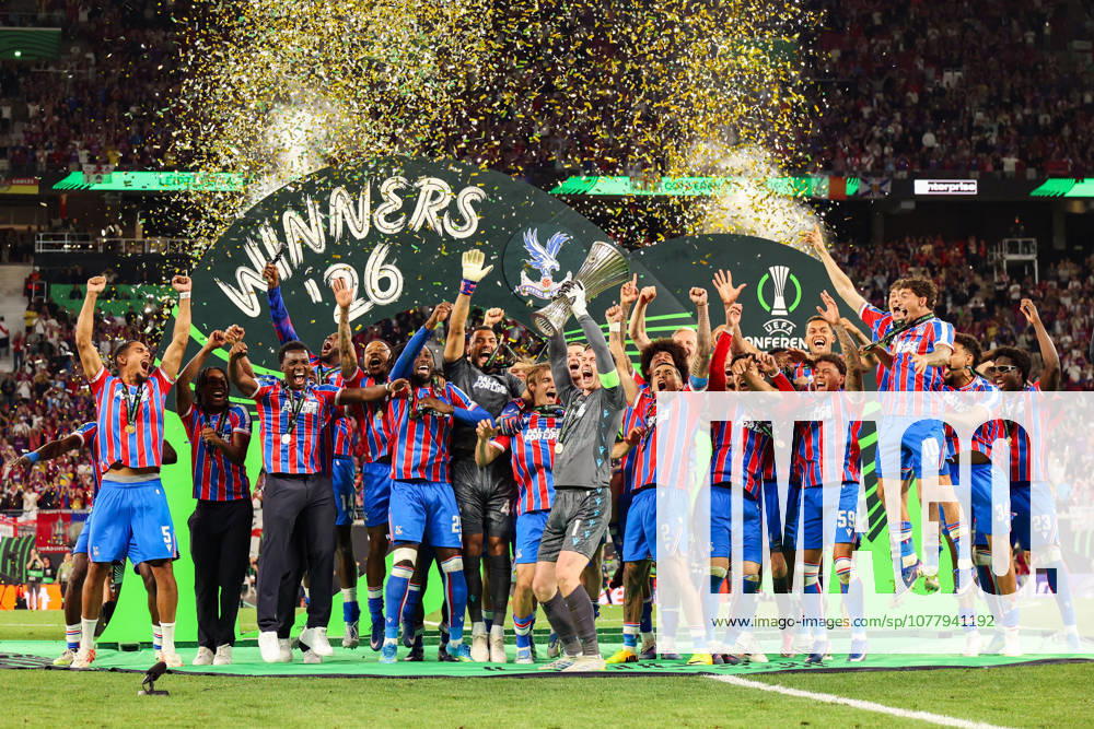 UEFA Conference League final: Crystal Palace FC Vs Rayo Vallecano Team of Crystal Palace celebrate a win with trophy during the UEFA Conference League Final 2026 match between Crystal Palace FC and Rayo Vallecano at Football Arena Leipzig.