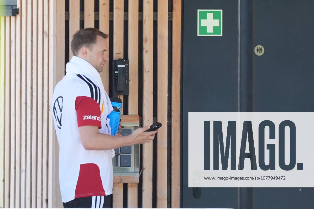 Torwart Manuel Neuer (Deutschland Germany) trainiert hinter verschlossenen Türen - Herzo Base 28.05.2026: Deutsche Nationalmannschaft, Trainingslager zur WM-Vorbereitung, Home Ground, HerzoBase, World of Adidas, Herzogenaurach