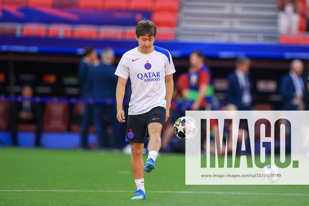 Paris Saint-Germain, Open Training Session Paris Saint-Germain Midfielder Lee Kang-In (19) during the open training session for Paris Saint-Germain ahead of the Champions League Cup Final at Puskas Arena Park, Budapest, Hungary on 29 May 2026. Budapest Puskas Arena Park Hungary Editorial use only ,