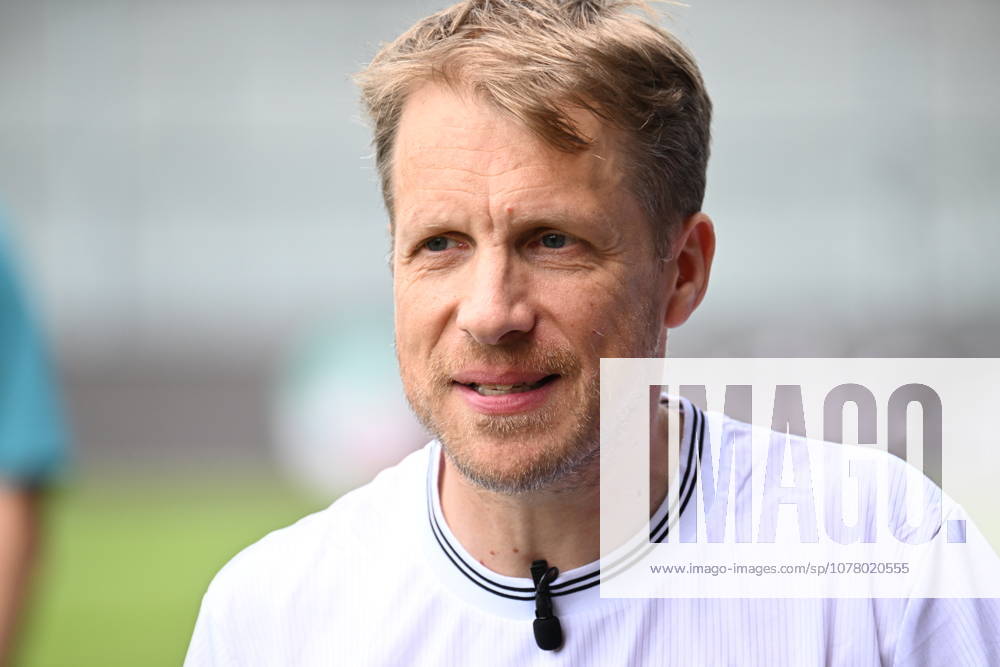 Fussball Langholz Cup 2026, v.l. Oliver Oli Pocher Wiesbaden