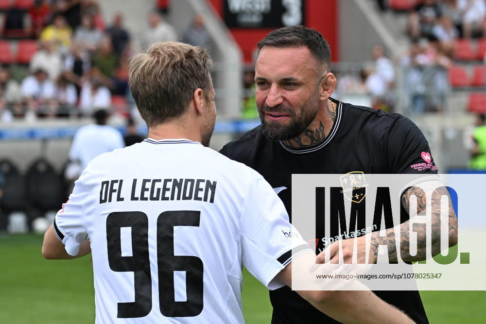Fussball Langholz Cup 2026, v.l. Oliver Oli Pocher MMA Kämpfer Christian Eckerlin Wiesbaden