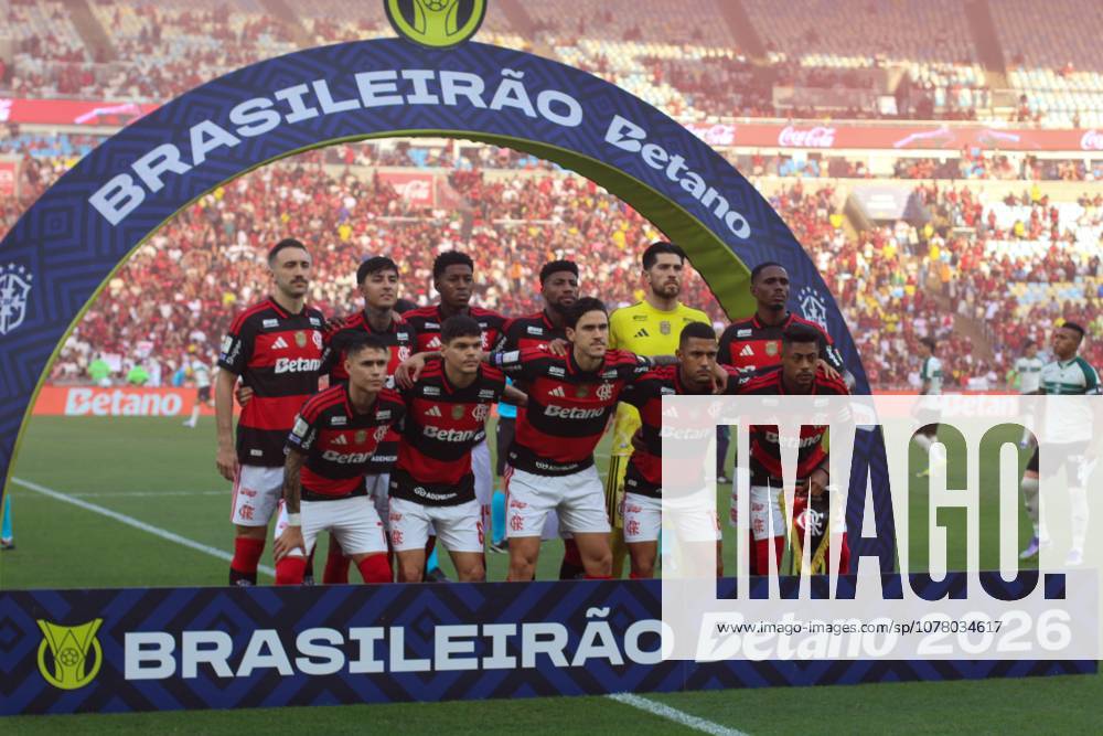 Flamengo and Coritiba, for the 18th round of the Brazilian championship. Rio de Janeiro (RJ) 05 30 2026 - Flamengo Coritiba Brasilerao Maracana - Flamengo team in a match between Flamengo and Coritiba, for the 18th round of the Brazilian championship, on the afternoon of this Saturday (30), at the Maracana stadium, in Rio de Janeiro.(Foto: Lucas Simonin Gomes Thenews2 imago images) SPO
