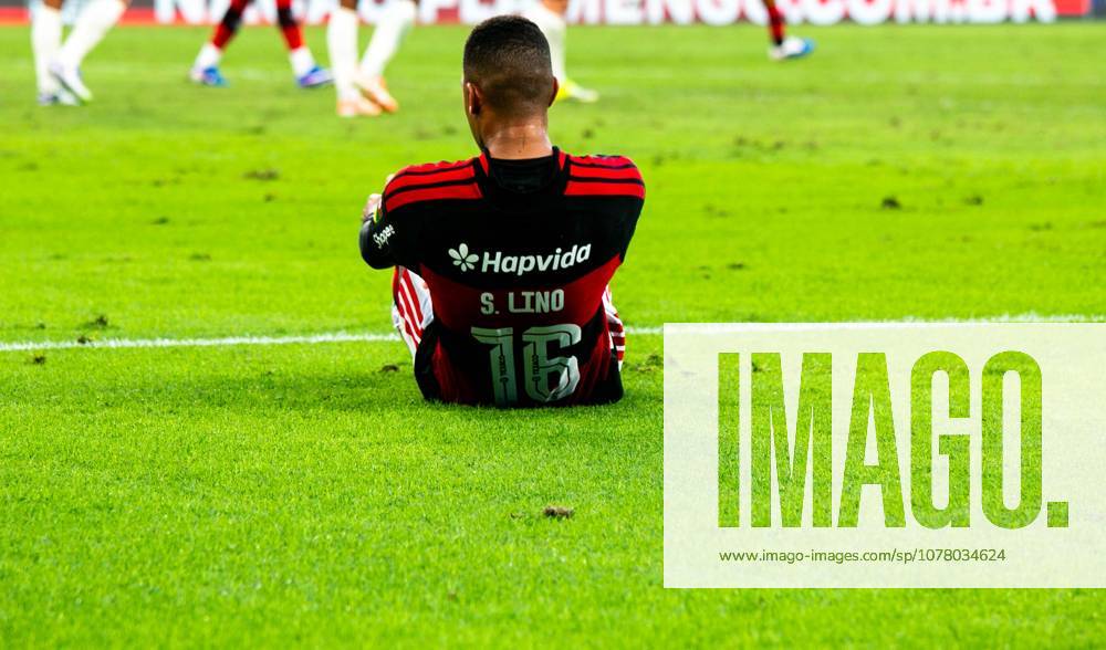 Flamengo and Coritiba, for the 18th round of the Brazilian championship. Rio de Janeiro (RJ) 05 30 2026 - Flamengo Coritiba Brasilerao Maracana - Samuel Lino, Flamengo player, in the match between Flamengo and Coritiba, for the 18th round of the Brazilian championship, on the afternoon of this Saturday (30), at the Maracana stadium, in Rio de Janeiro.(Foto: Lucas Simonin Gomes Thenews2 imago images) SPO