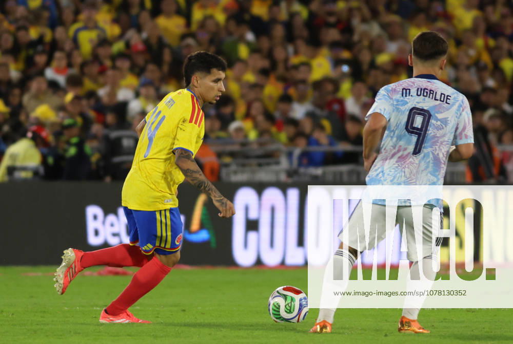 Colombia V Costa Rica - International Friendly, Länderspiel, Nationalmannschaft Gustavo Puerta of the Colombian national team, Nationalteam controls the ball during the international friendly match between Colombia and Costa Rica at El Campin Stadium in Bogota, Colombia, on June 1, 2026. Bogota Colombia