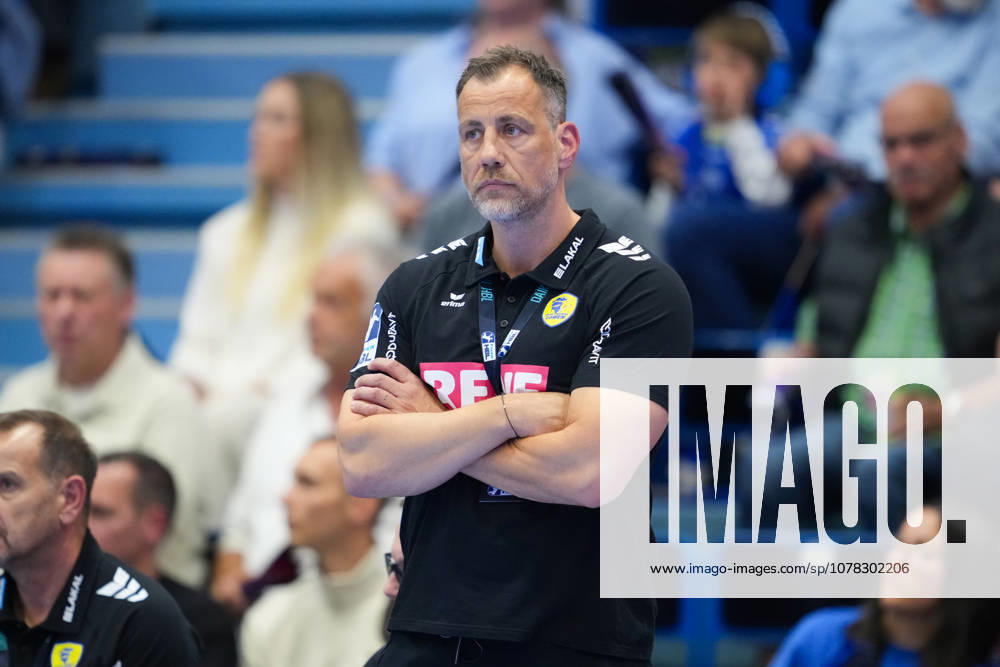 Handball, 1.HBL, VfL Gummersbach - Rhein-Neckar Löwen, Schwalbe-Arena: Maik Machulla (Cheftrainer Rhein-Neckar Loewen)