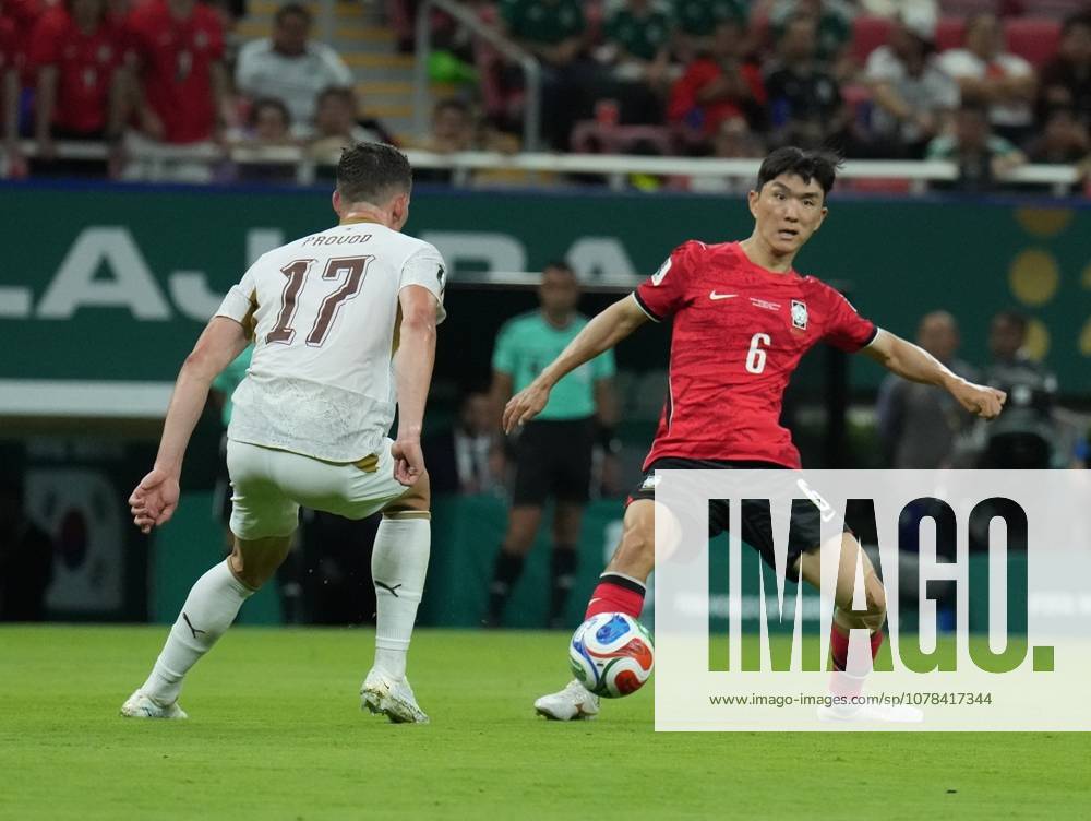 South Korea v Czechia - FIFA World Cup, WM, Weltmeisterschaft, Fussball 2026 - Group A ZAPOPAN, MEXICO - JUNE 11: Hwang In-beom of South Korea in action against Lukas Provod of Czechia during the 2026 FIFA World Cup First Stage Group A match between South Korea and Czechia at Estadio Akron (Guadalajara Stadium) in Zapopan, Guadalajara, Mexico on June 11, 2026. Luciano Gonzalez Anadolu Zapopan Mexico. Editorial use only. Please get in touch for any other usage.