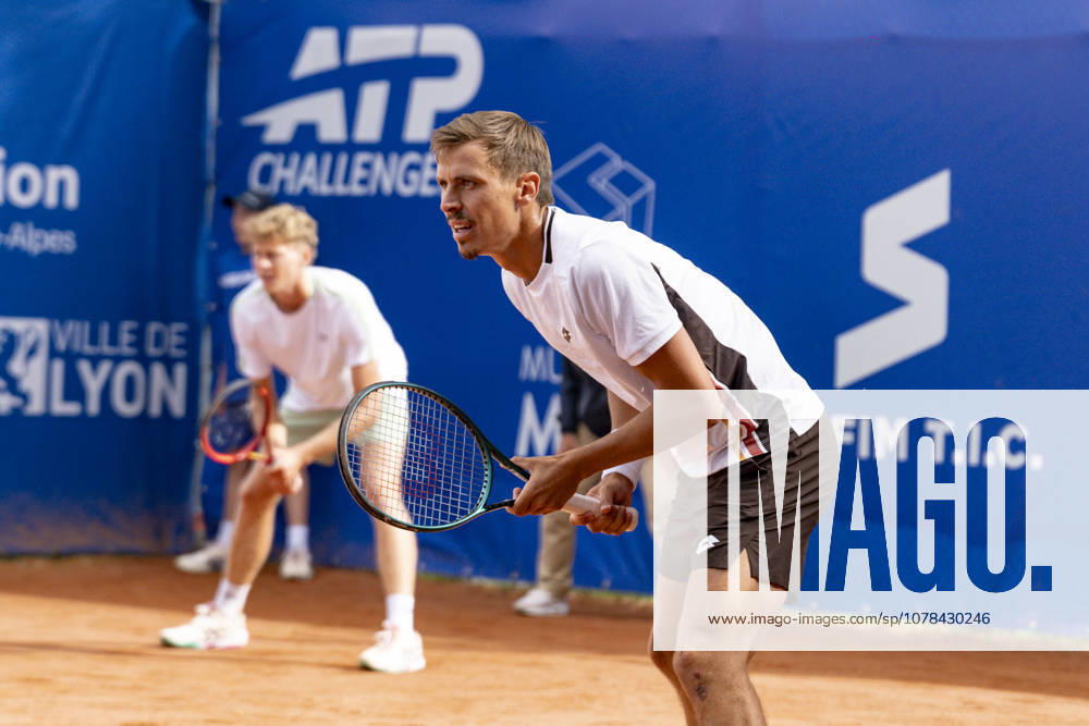 TENNIS : Open Sopra Steria - Lyon Villeurbanne 10 06 2026 Matteo Martineau en double avec Felix Balshaw lors du tournoi de tennis ATP, Tennis Herren Challenger Tour, Open Sopra Steria à Lyon-Villeurbanne, le 10 06 2026. Photo Sandrine Thesillat PsNewZ